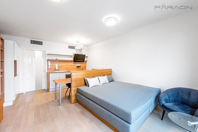 1+kk, Praha - Žižkov, okres Praha 3, Hlavní město Praha, 35 m² - 1