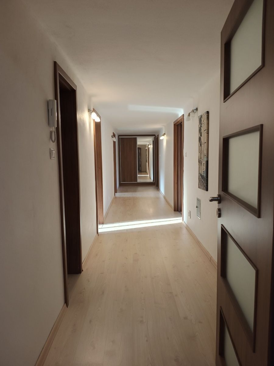 3+kk, 8. března, Liberec - Liberec, Liberecký kraj, 100 m² - 2
