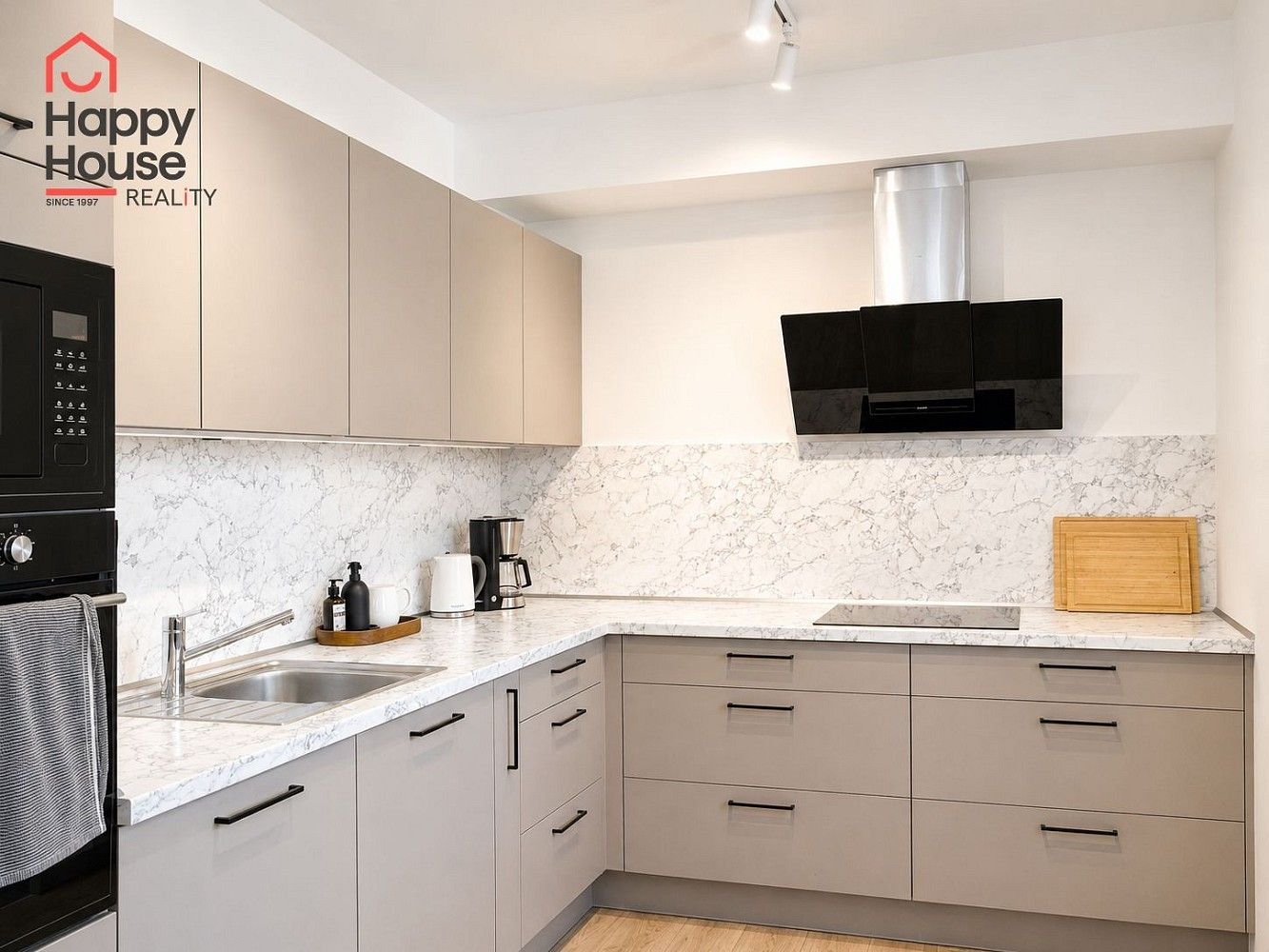 Byt 2+kk · 51 m² · Praha - Ruzyně, okres Praha 6, Hlavní město Praha - 3