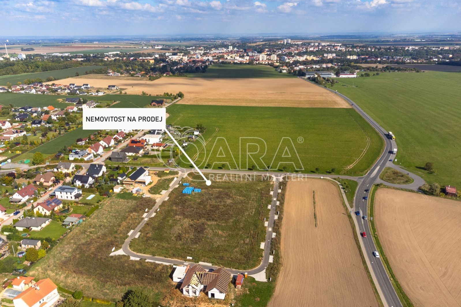 Stavební pozemek, Sobětuchy – pohled 4