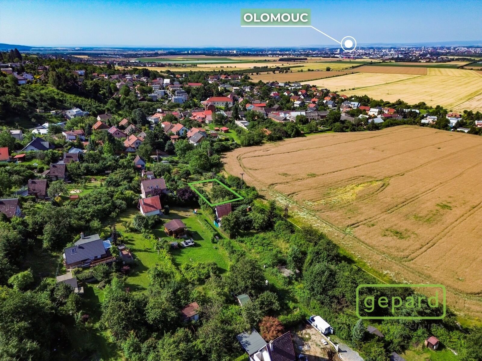 Zahrady, Samotišky, 770 m²