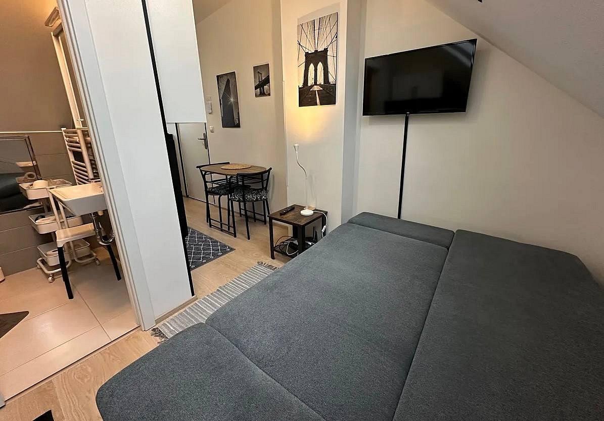 1+kk, Praha - Hloubětín, okres Praha 14, Hlavní město Praha, 19 m² - 1