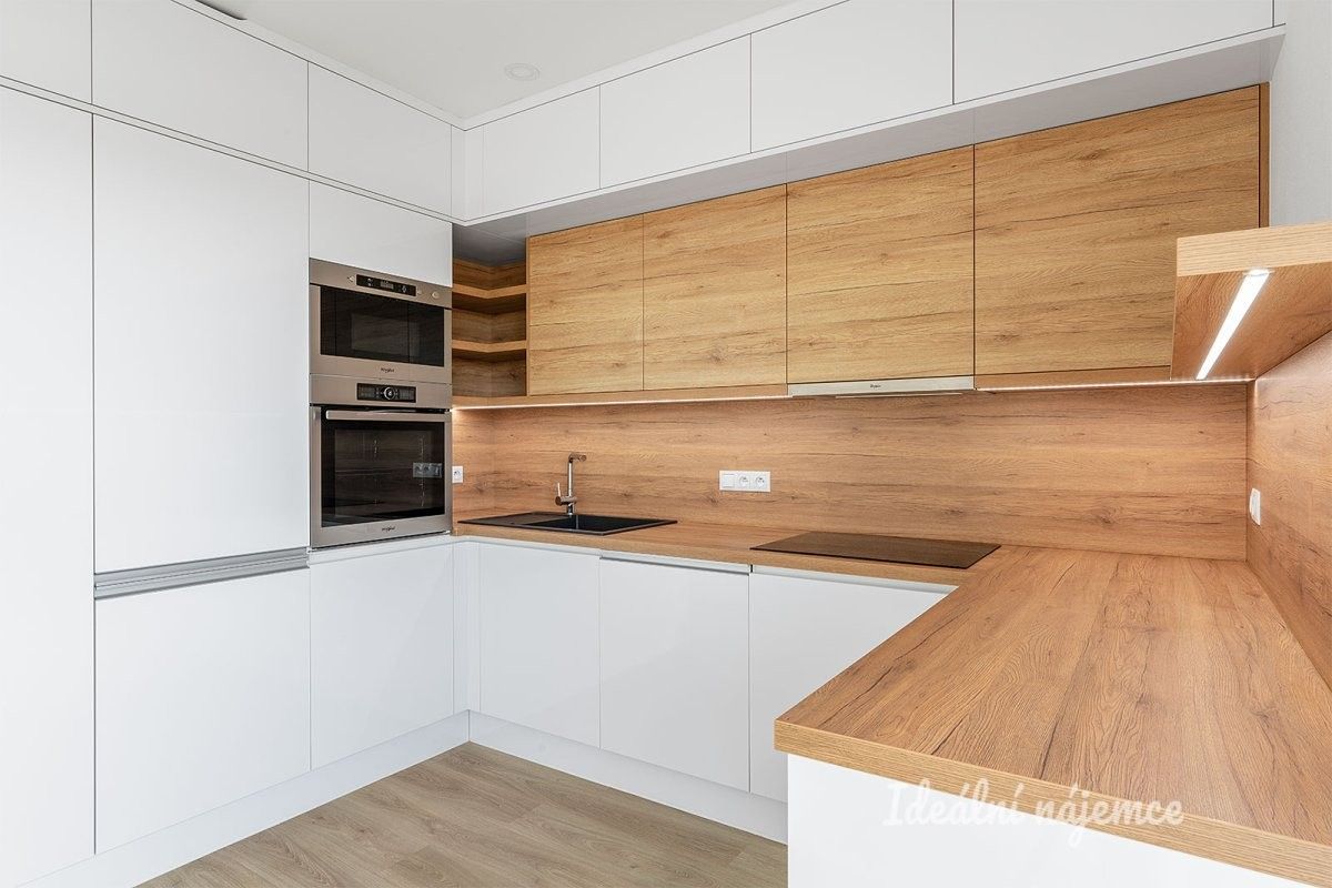 3+kk, Hlučkova, Praha, 79 m² - 1