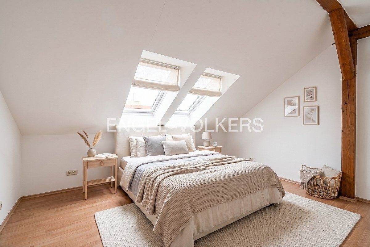 5+1, Na Skalce 941, Praha Smíchov, 240 m² - 1