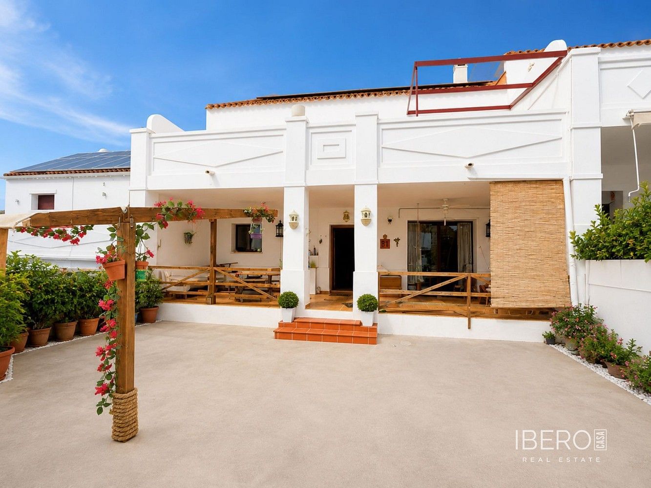 Prodej rodinný dům - Casares Playa, ES, 219 m² - 2