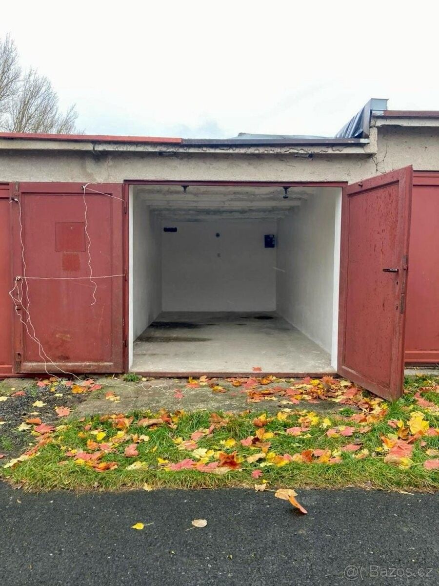 Garáže, Chotěboř, 583 01