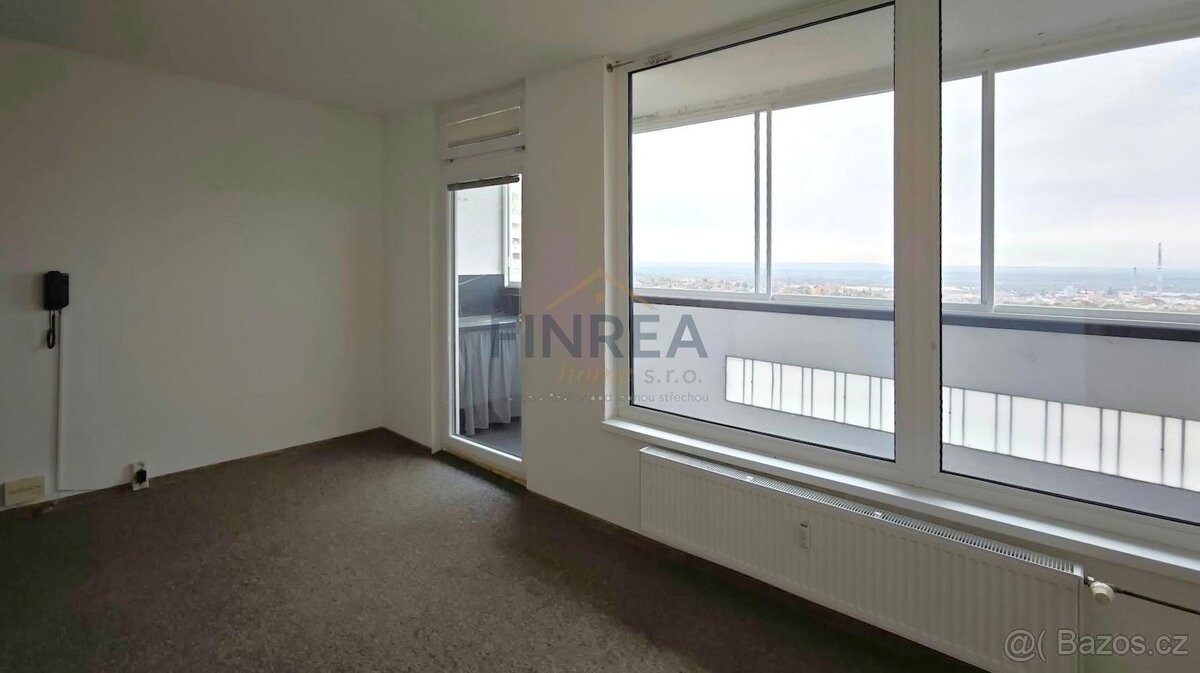 Byt 1+kk · 30 m² · Chomutov, 430 04 - 3