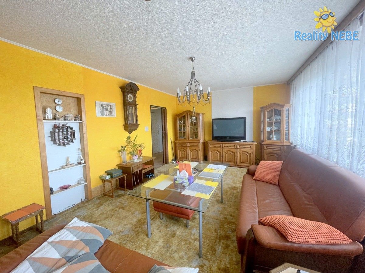 3+1, Pod dálnicí, Praha, 75 m²