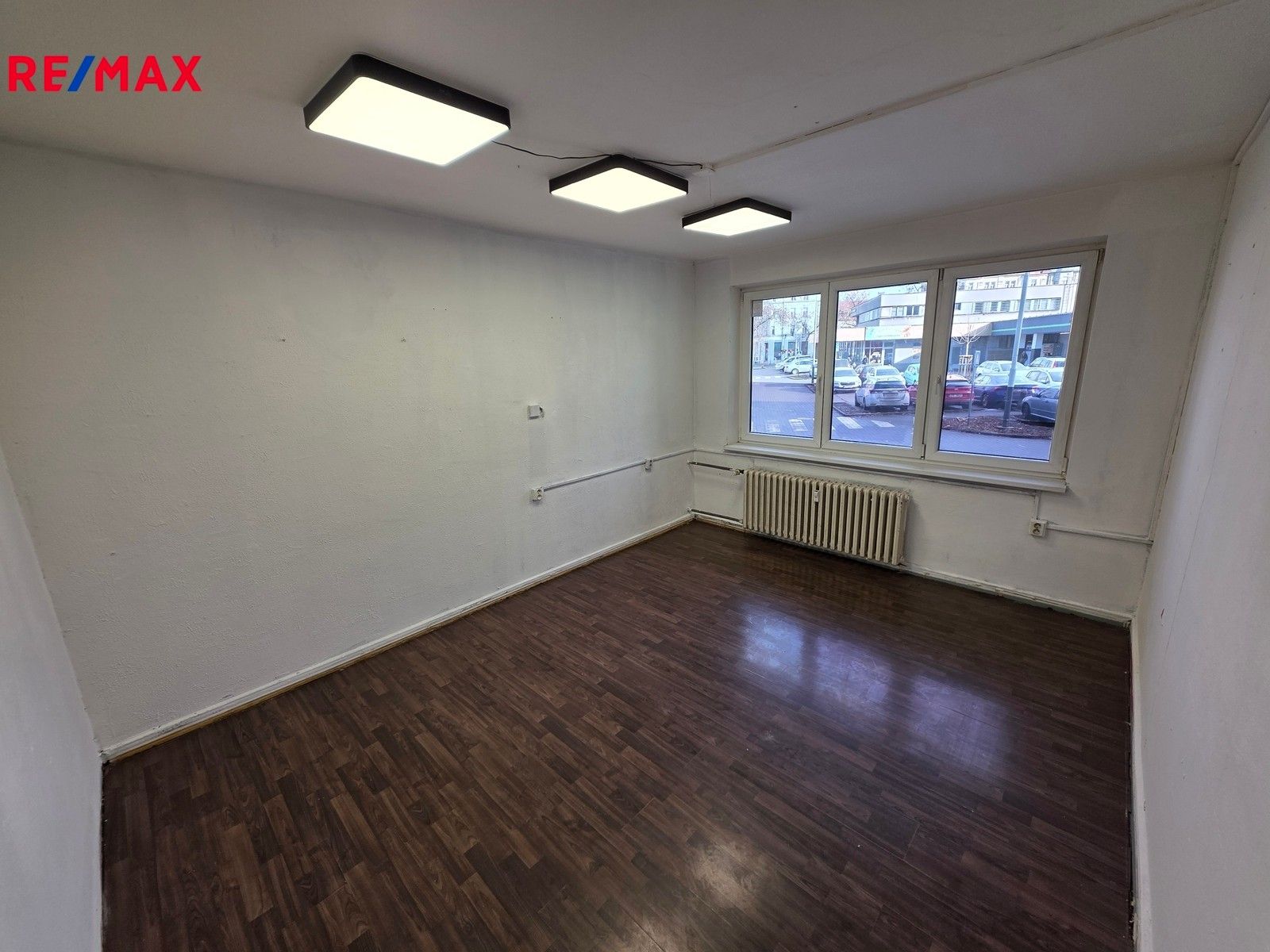 Pronájem obchodní prostory - Mariánskohorská, Ostrava, 33 m²