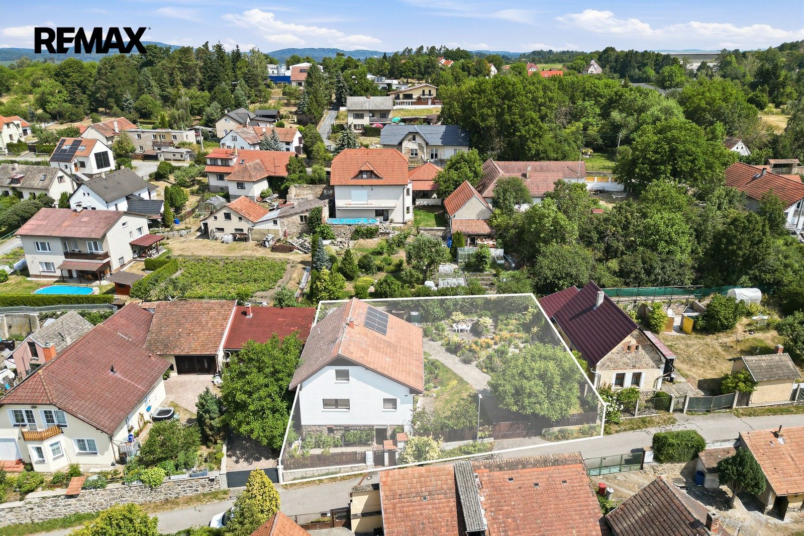 Rodinný dům · 201 m² · Bukovany - 3