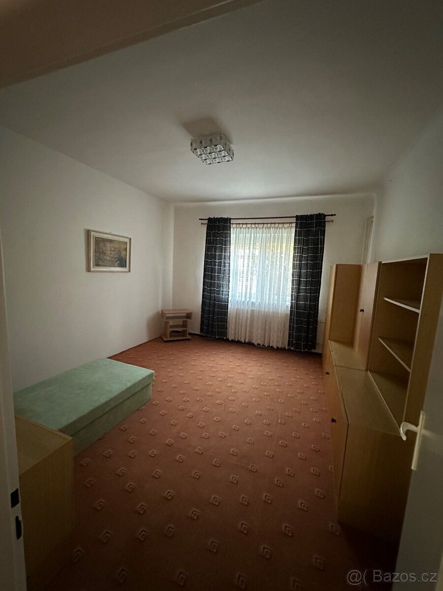 Byty, Hustopeče u Brna, 693 01 - 2