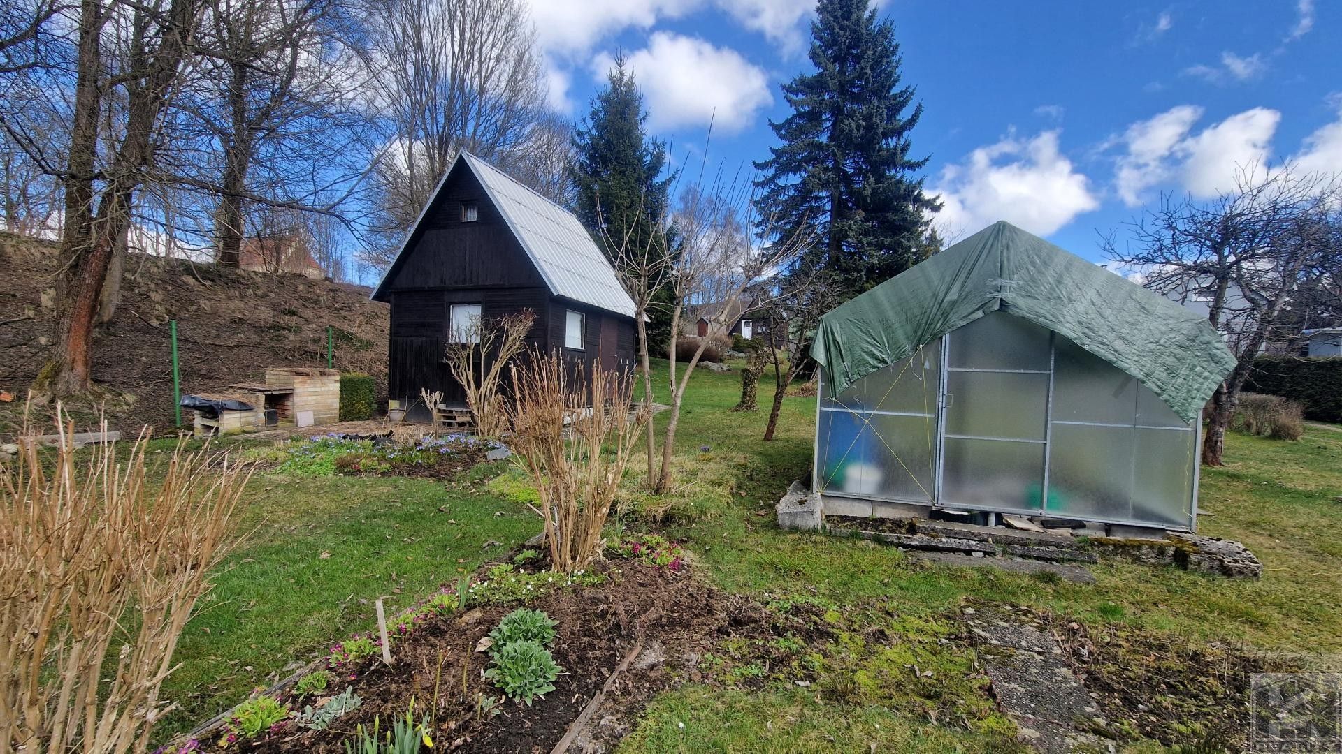 Chaty, Nová Ves nad Nisou, 34 m² - 1
