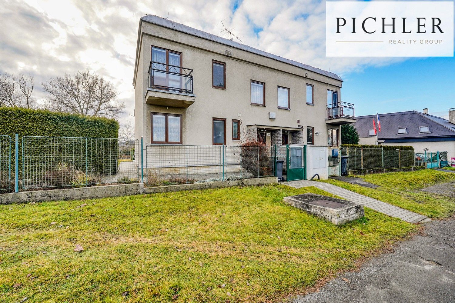 Rodinné domy, Horažďovice, okres Klatovy, Plzeňský kraj, 109 m² - 1