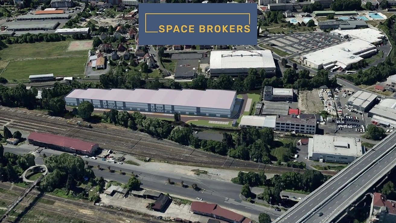 Sklady, Děčín, 7 100 m² - 1