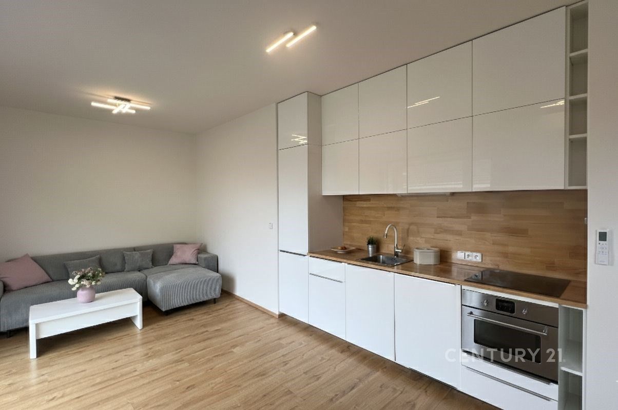 Pronájem byt 2+kk - Křenová 531, Brno, 47 m²