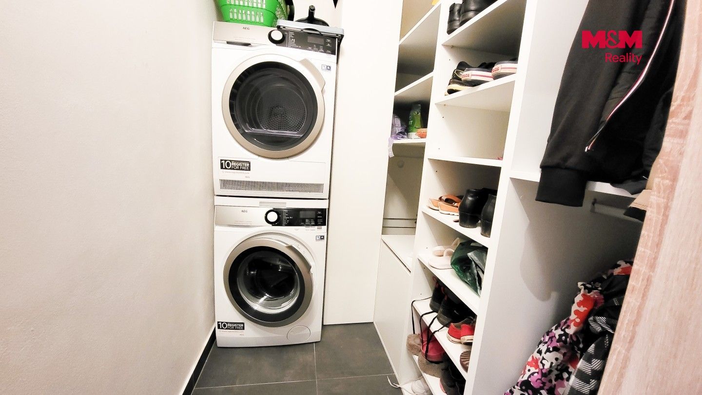 Pronájem byt 3+kk - Hrabákova, Praha, 90 m² - 5