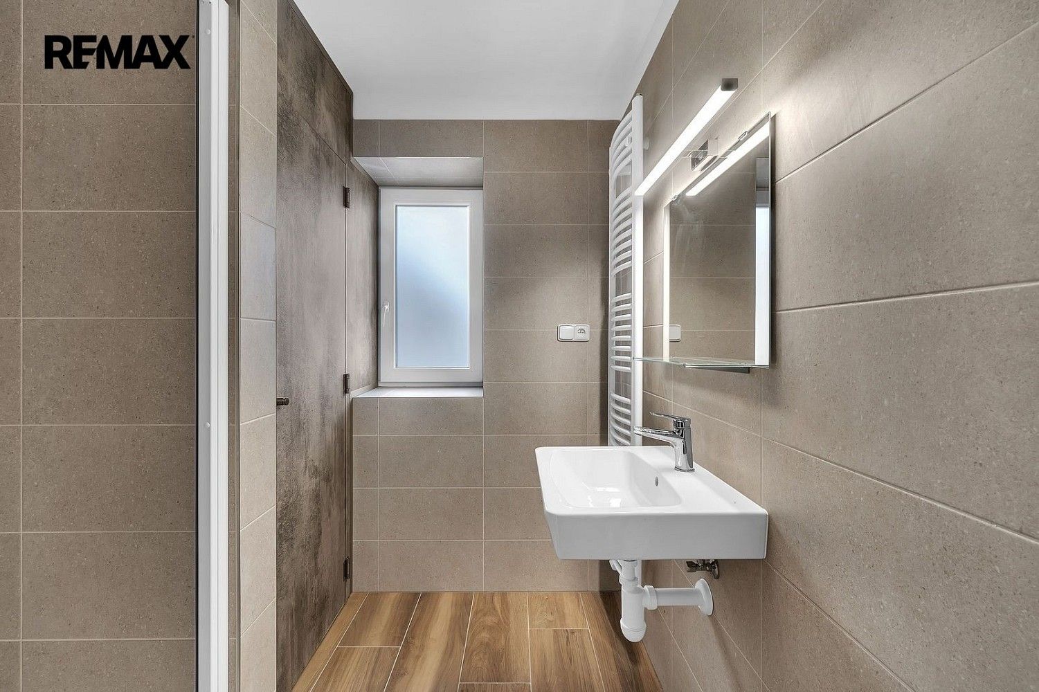2+1, Nádražní, Luštěnice, okres Mladá Boleslav, 35 m² - 2