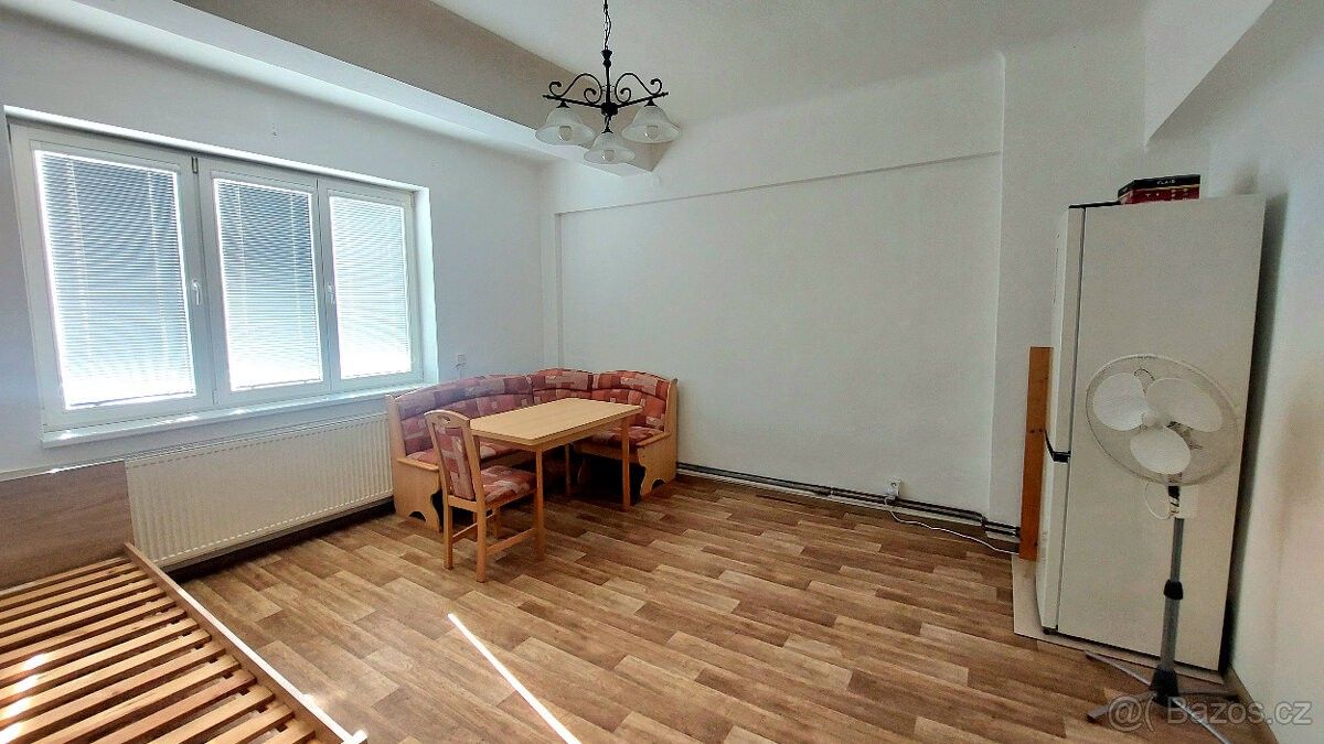 Pronájem byt - Praha, 130 00
