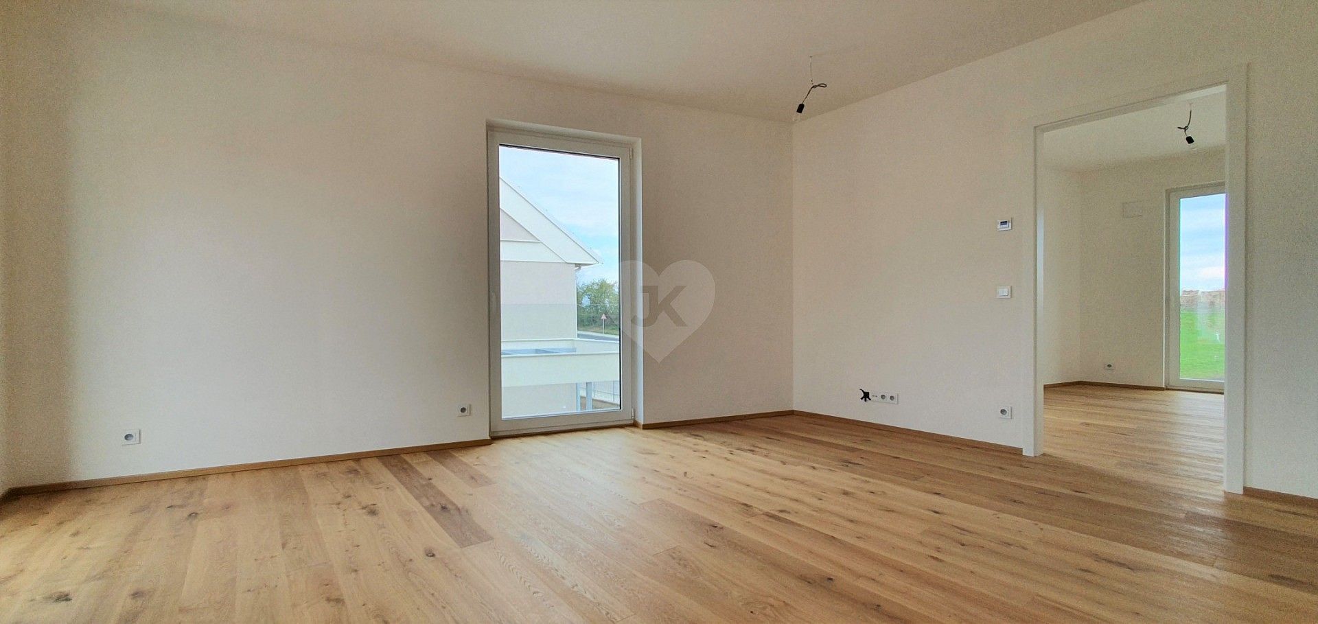 Pronájem byt 2+kk - Ke Tvrzi, Praha 10 - Královice, 47 m² - 5