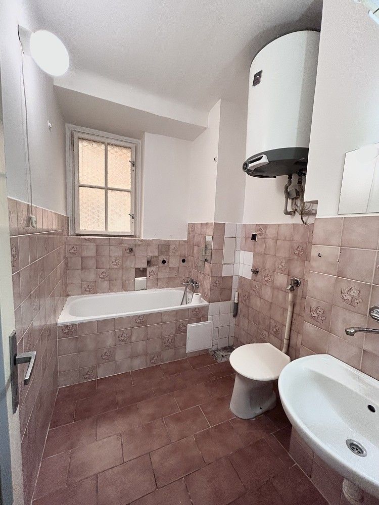 Byt 1+1 · 31 m² · Baranova, Praha 3 - Žižkov - 3