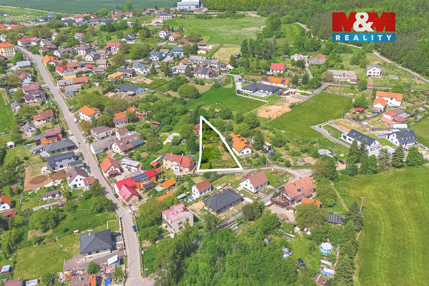 Pozemek pro bydlení, 952 m²