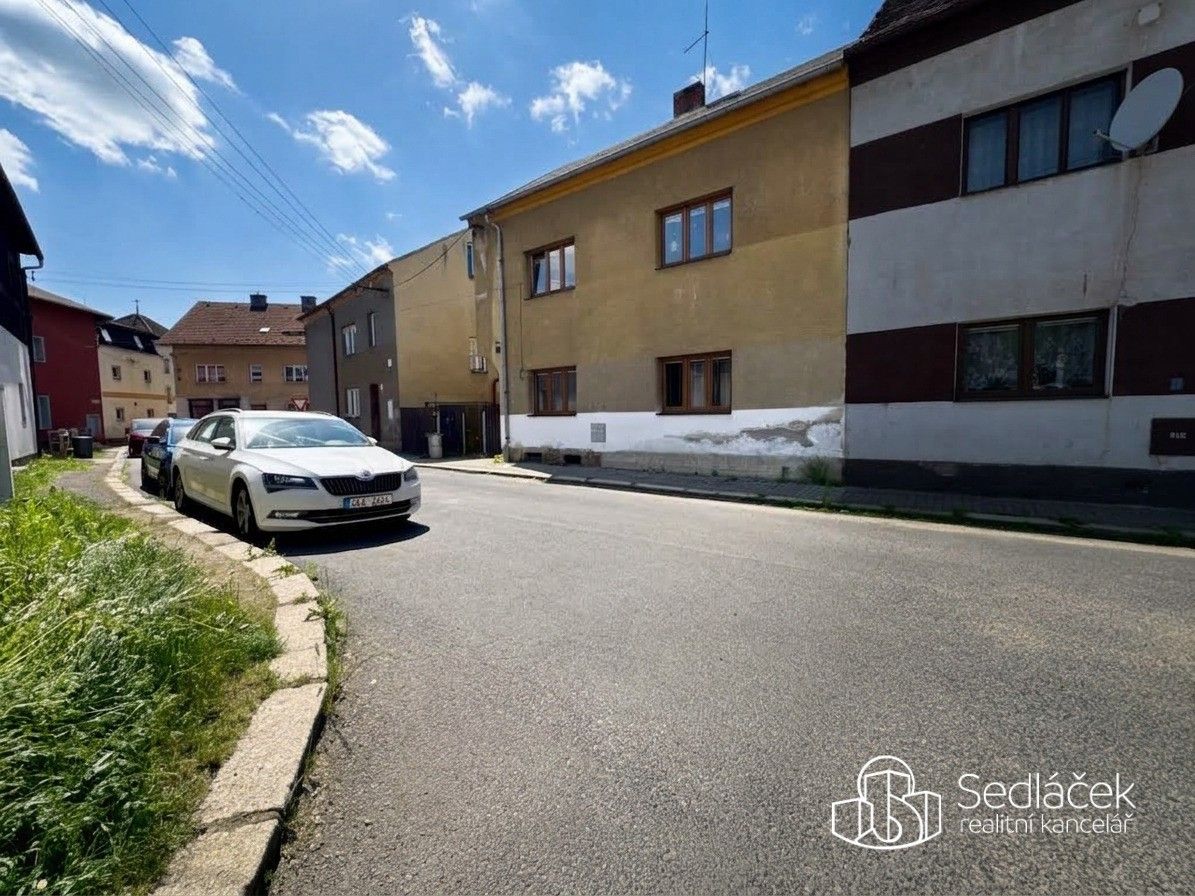 Rodinné domy, Sládkova, Svatava, 150 m² - 1
