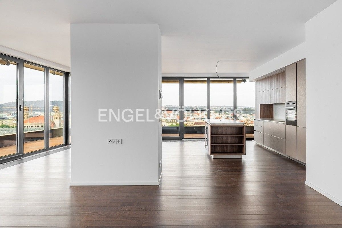 Pronájem byt 5+kk - Dudova 2585, Praha Vinohrady, 230 m² - 5
