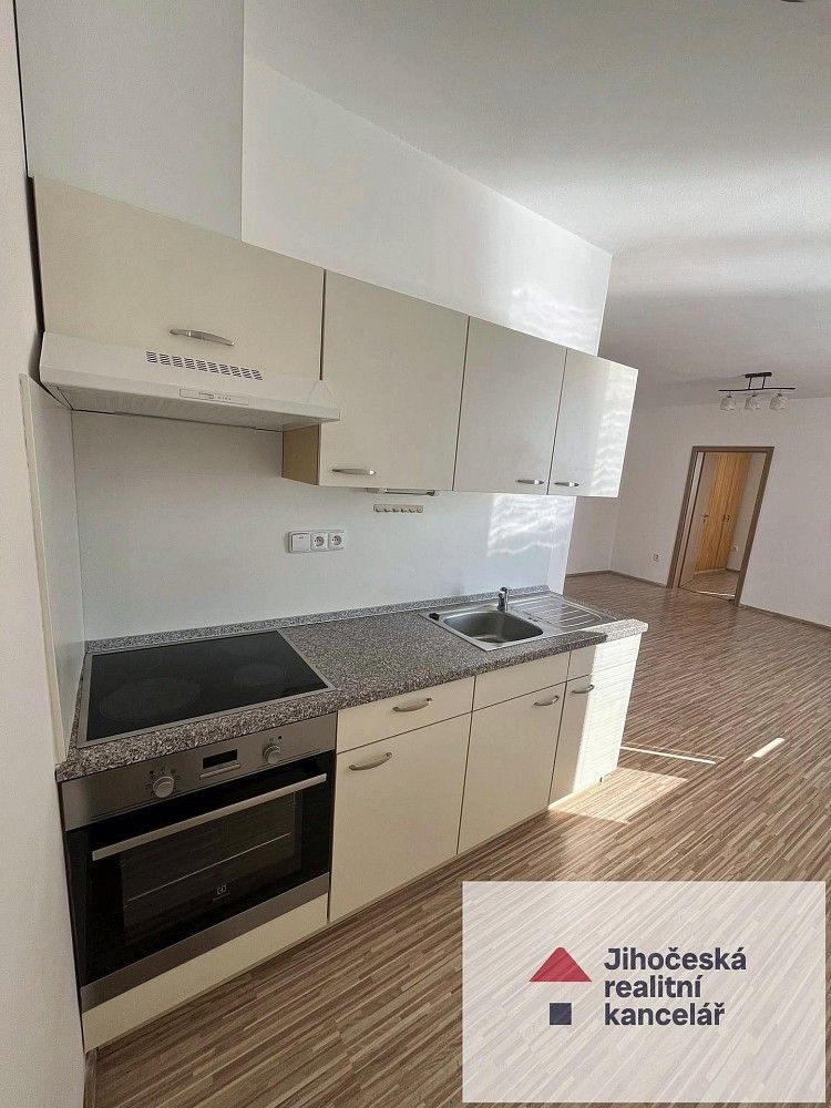 Byt 2+kk · 44 m² · Lidická tř., České Budějovice - České Budějovice 7 - 4
