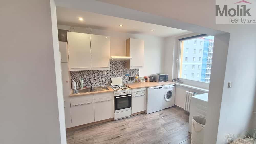 Prodej byt 4+1 - Na konečné, Teplice, 82 m²