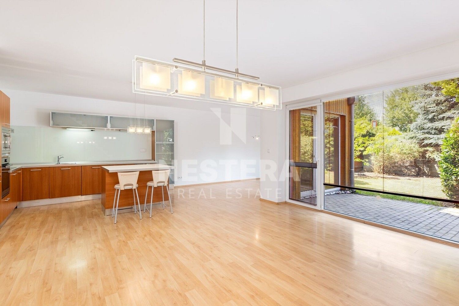 Rodinný dům · 198 m² · Šestajovice, okres Praha-východ, Středočeský kraj - 4