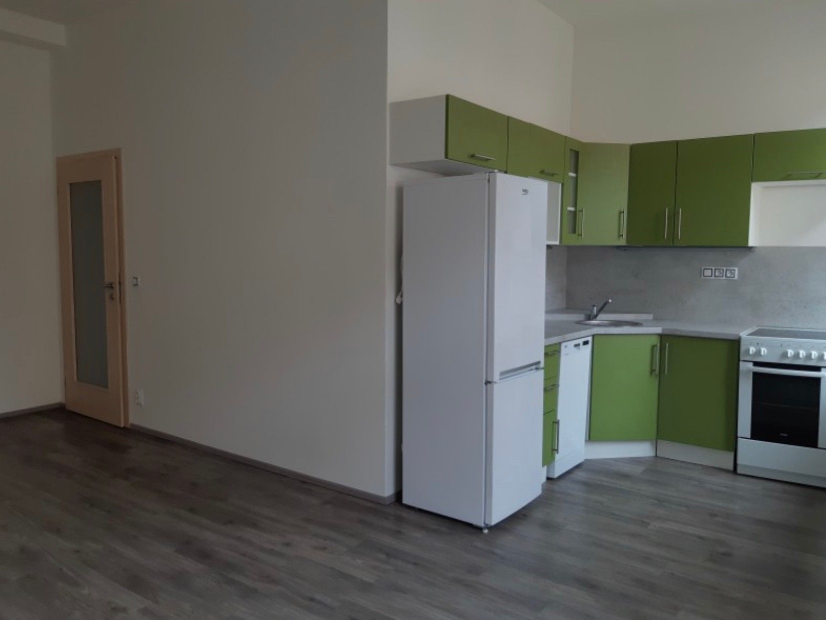 Pronájem byt 2+kk - Štítného 625/11, Praha, 41 m²