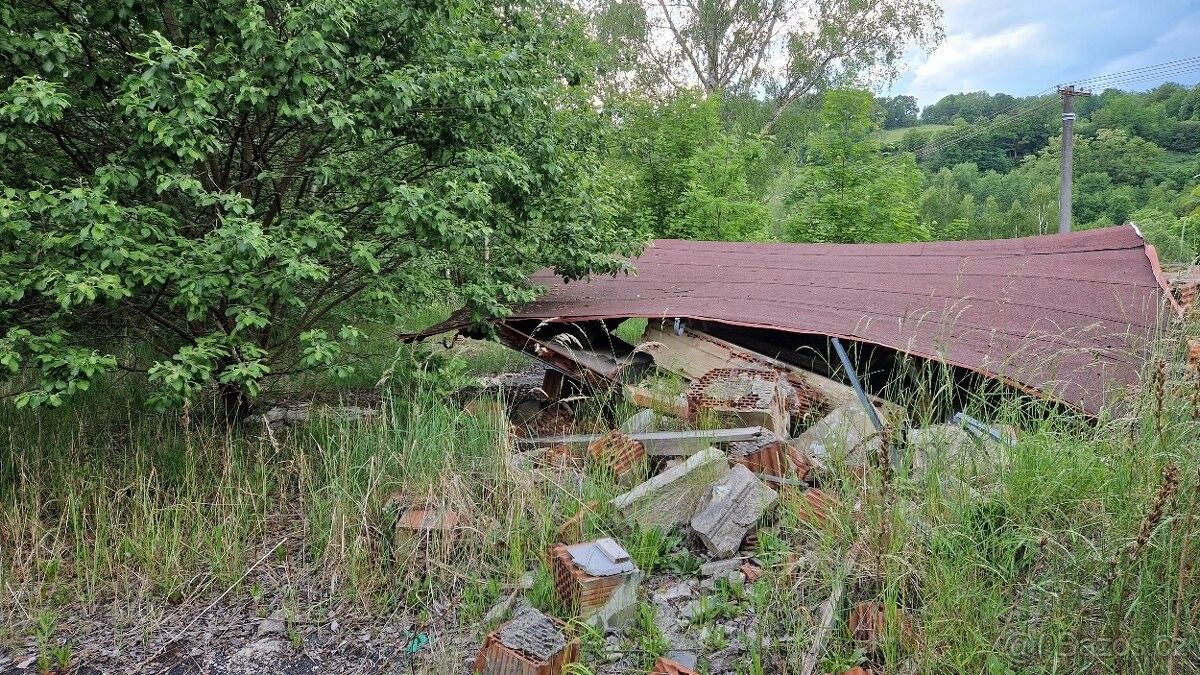 Prodej pozemek pro bydlení - Děčín, 405 02