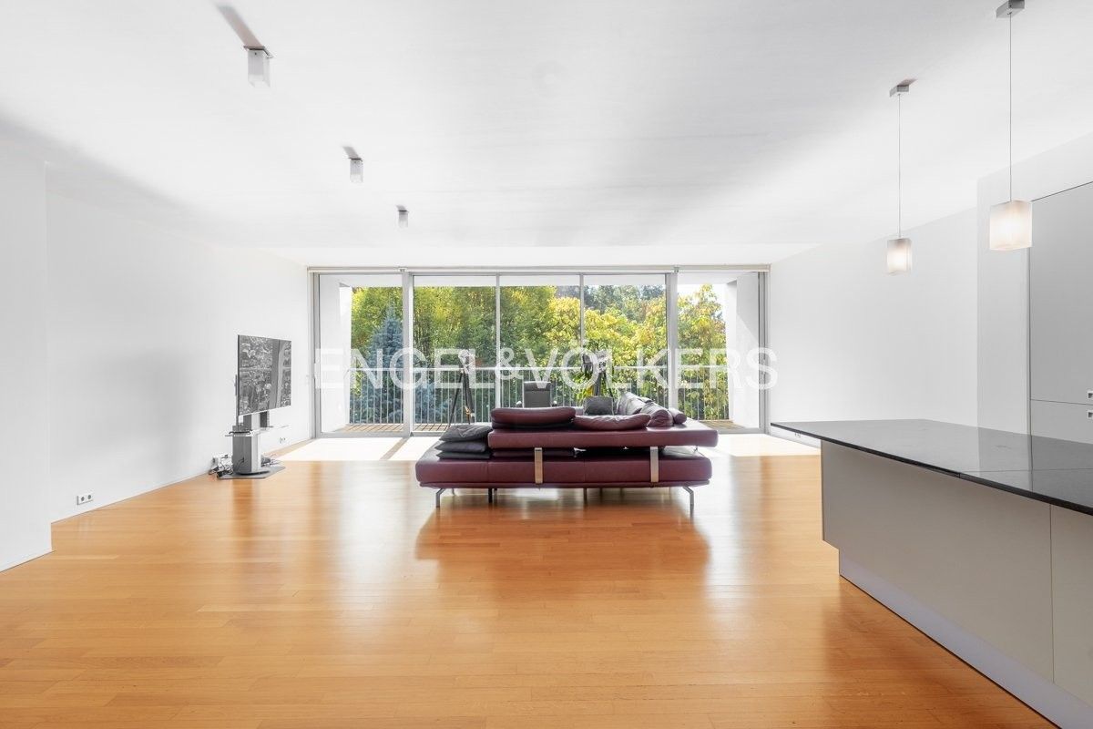 4+kk, Na Hřebenkách 815, Praha Smíchov, 180 m² - 1
