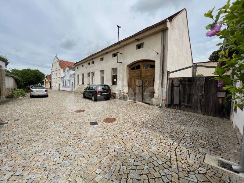 Prodej dům - Jana Švermy, Slavonice, 350 m²