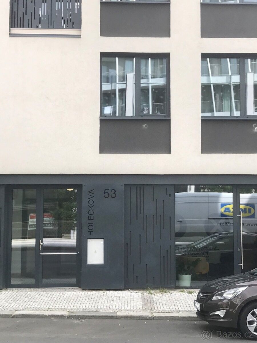 Pronájem garáž - Praha, 150 00