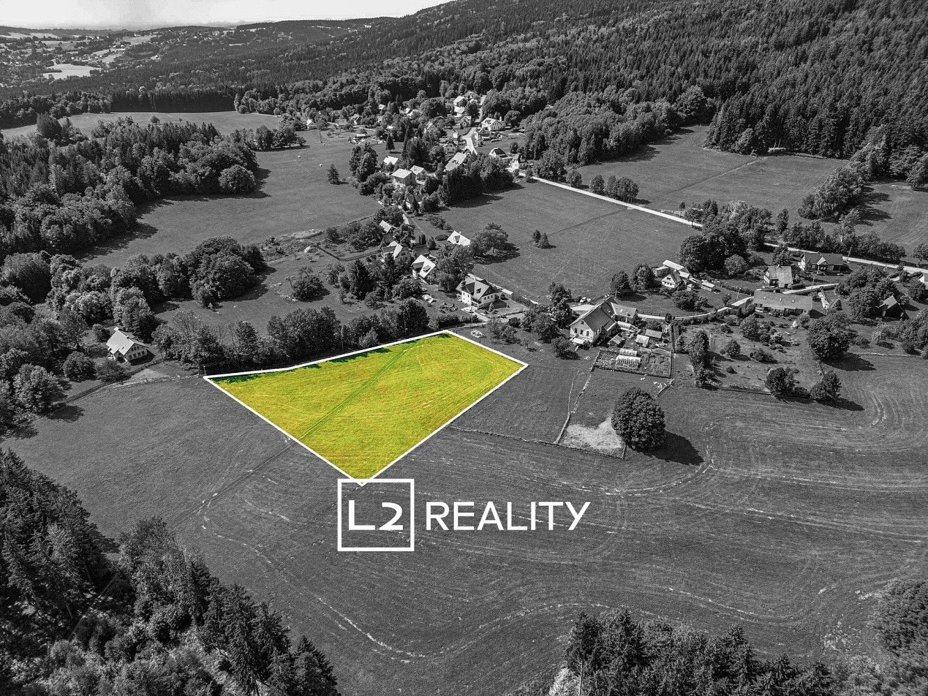 Pozemek pro bydlení, 5 296 m²