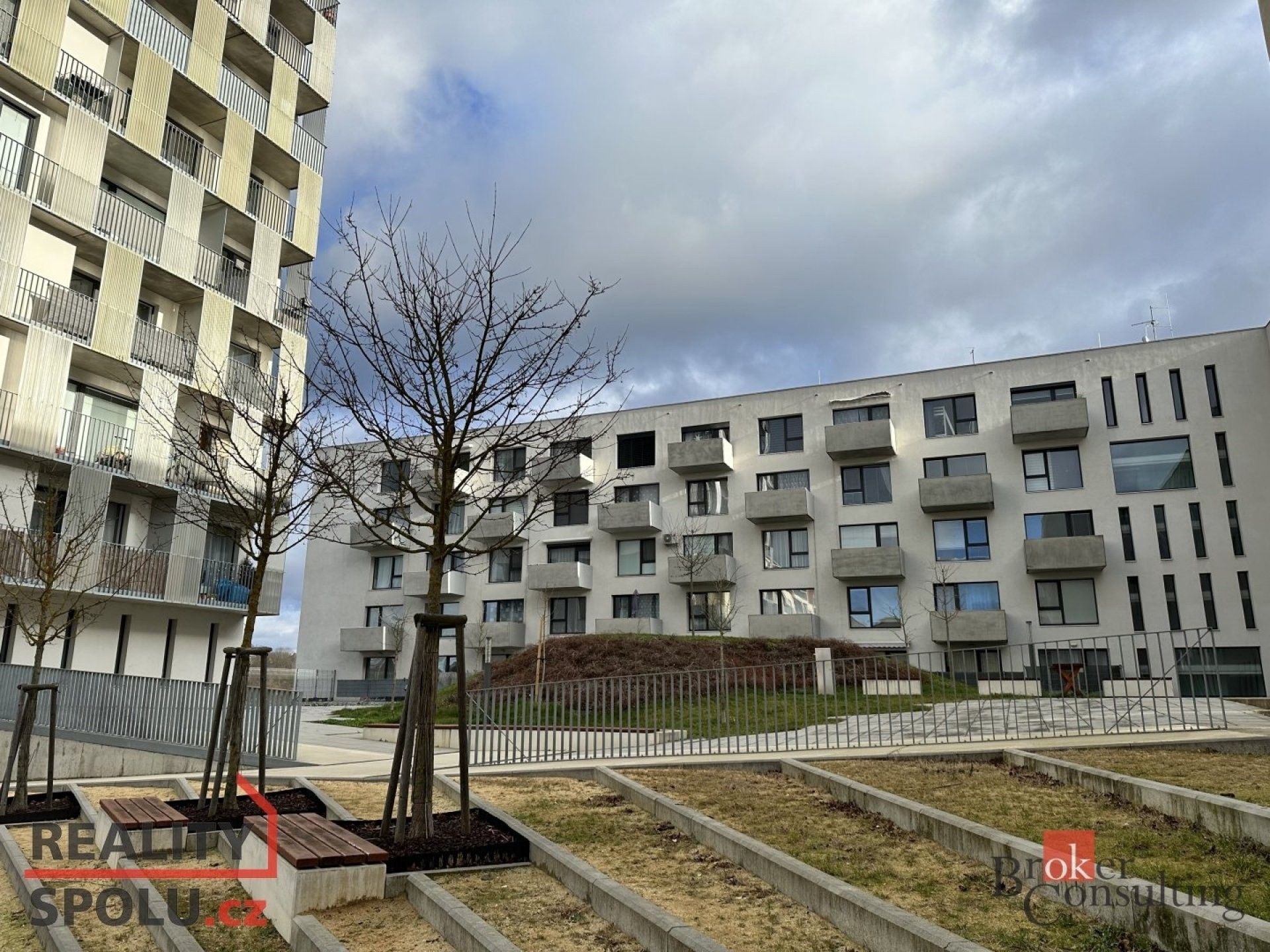 2+kk, Na Chmelnicích, Plzeň, 62 m²