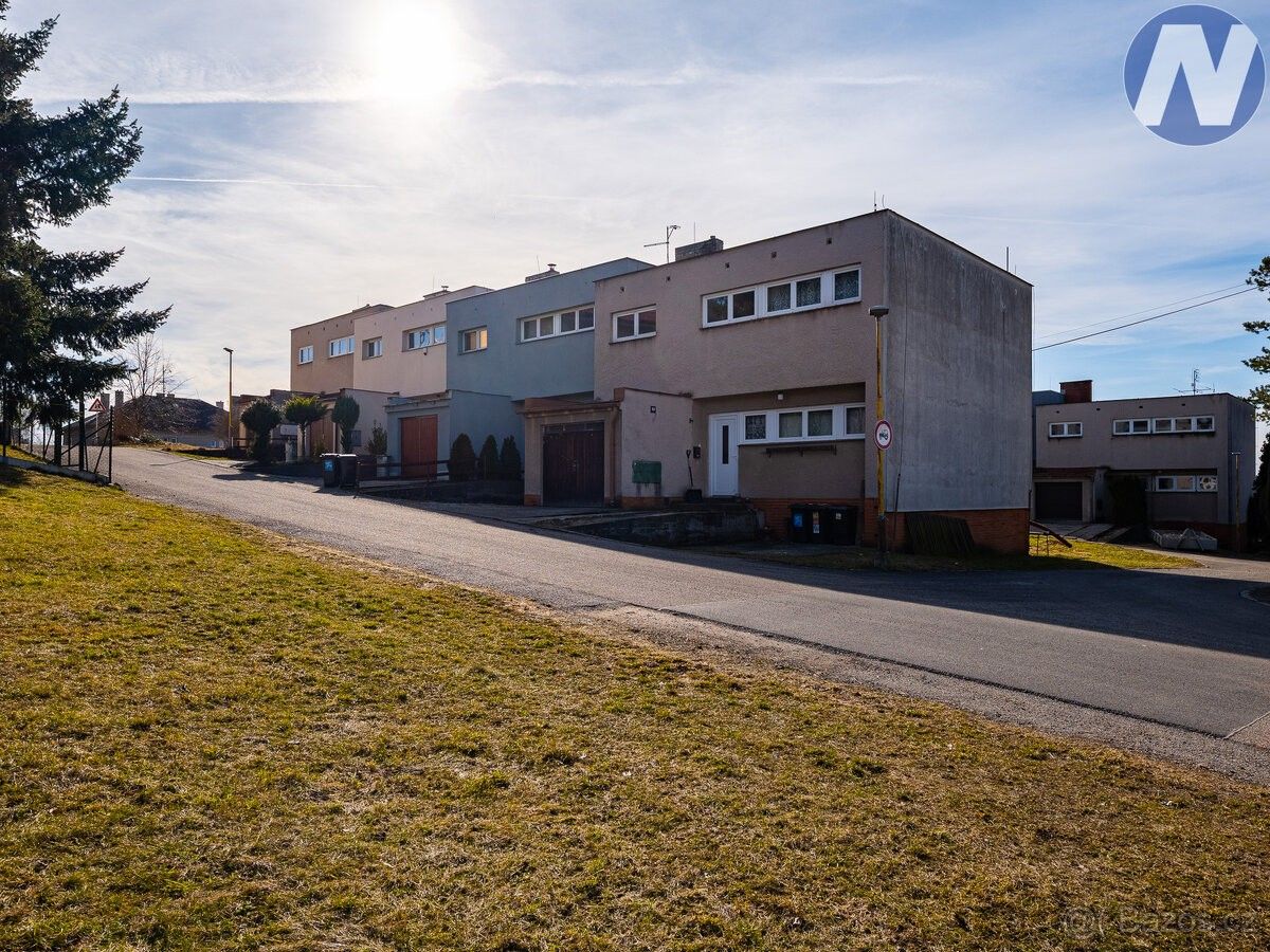 Prodej rodinný dům - Nečín, 262 13