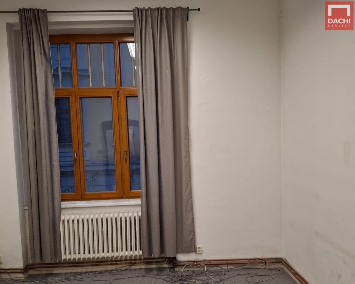Pronájem kancelář - 28. října, Olomouc, 80 m²