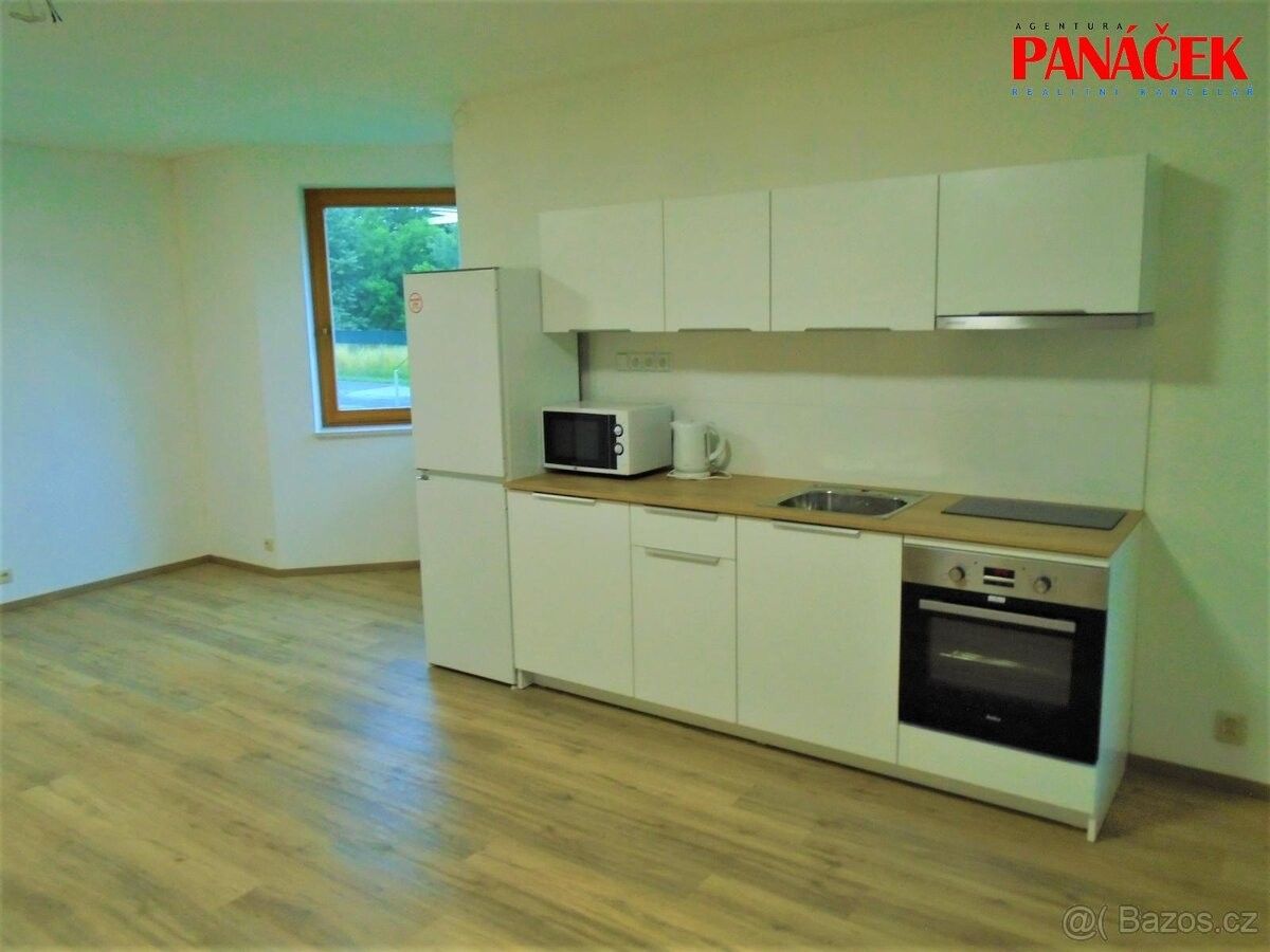 Pronájem byt - Zlín, 763 02