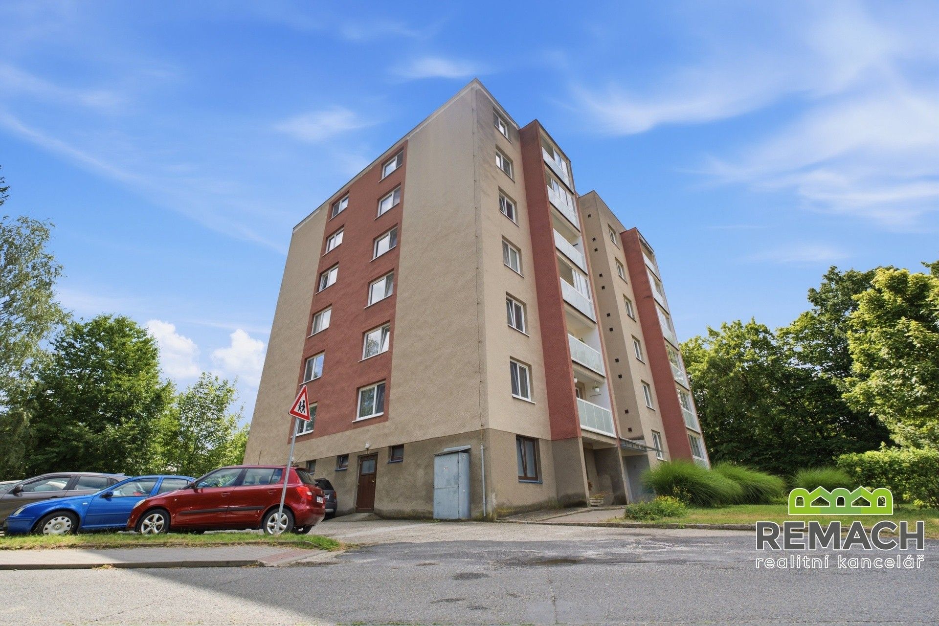 3+1, Čtvrť 1. máje, Bojkovice, 88 m² - 1