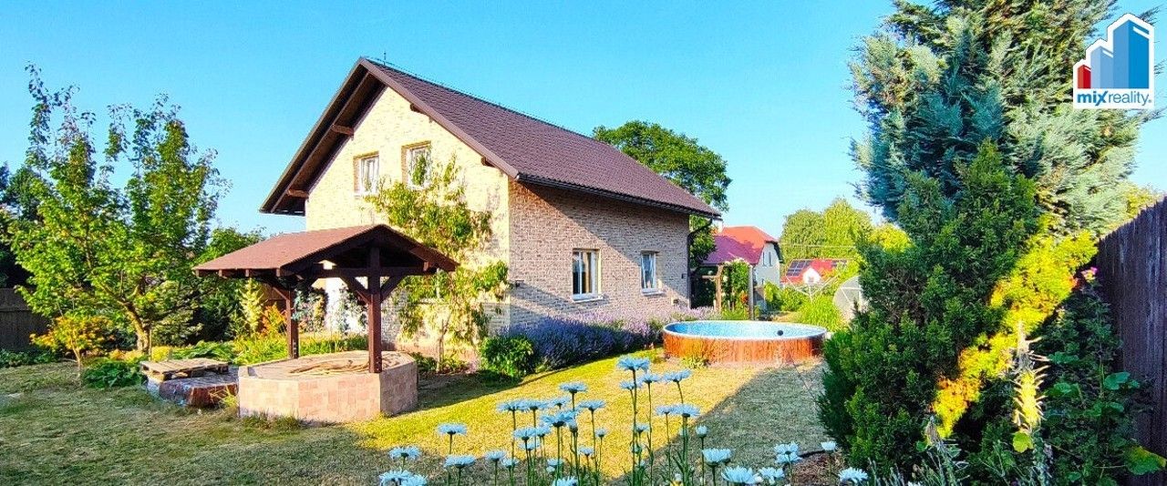 Rodinné domy, Malé Dvorce, Přimda, 150 m²