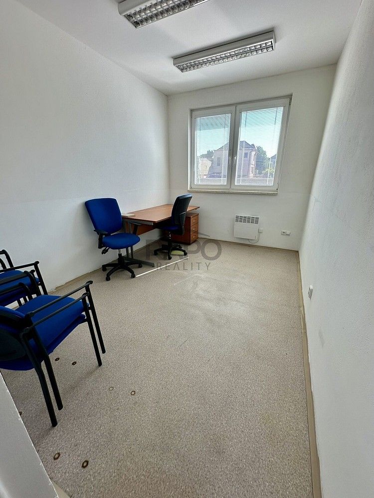Obchodní prostory, 2. května, Napajedla, okres Zlín, 50 m² - 1