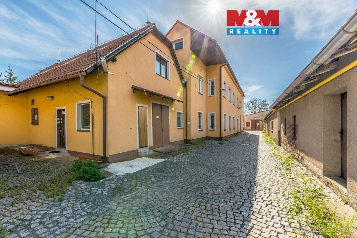 Sklady, Kostelec nad Labem, 277 13