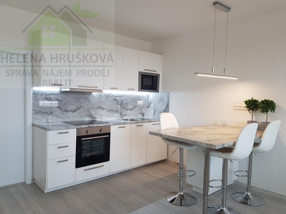 Pronájem byt 1+kk - Ostrava - Zábřeh, okres Ostrava-město, Moravskoslezský kraj, 32 m² - 2