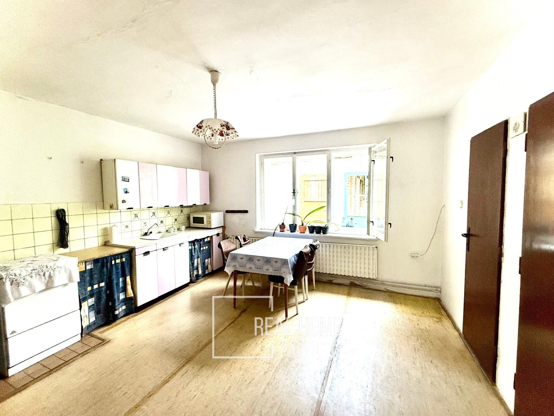 Prodej rodinný dům - Boleradice, 377 m²