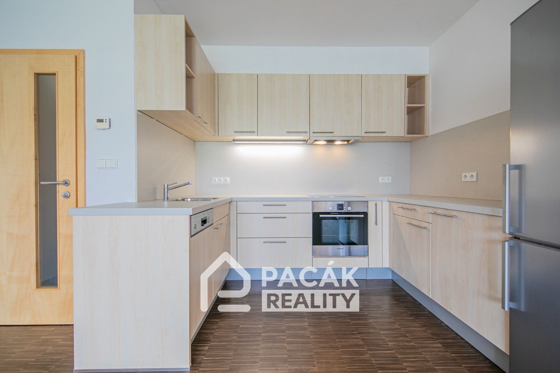 Pronájem byt 2+kk - Peškova, Olomouc, 58 m²