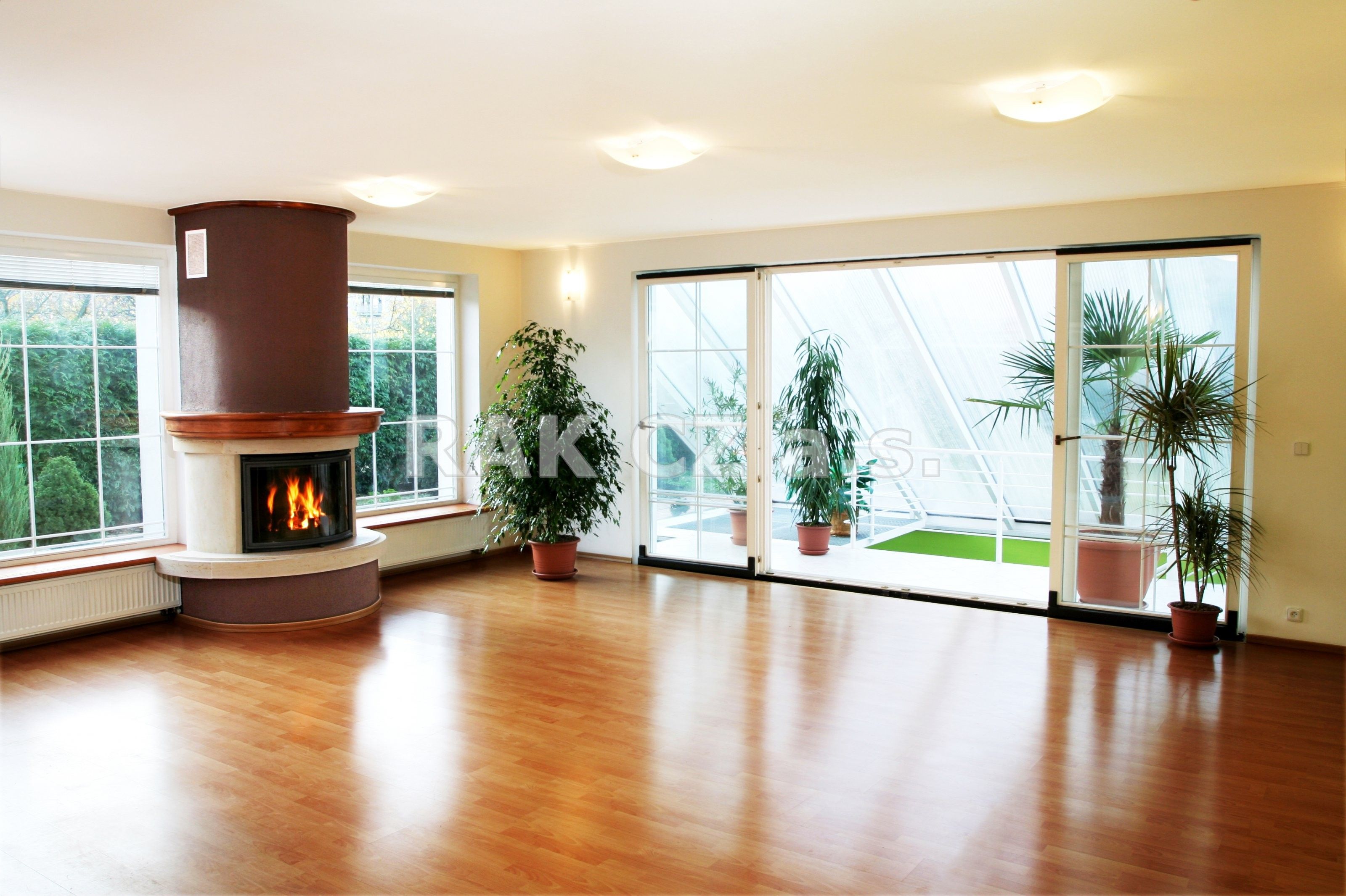 Rodinný dům · 577 m² · Krhanická, Praha - 4