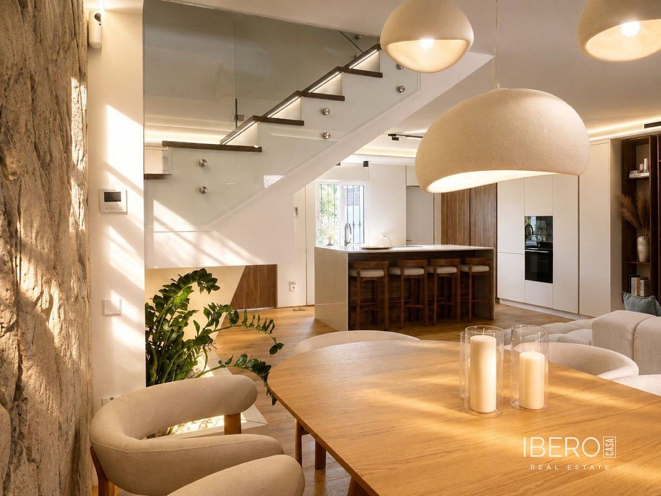 Rodinné domy, Marbella, Španělsko, 230 m² - 1