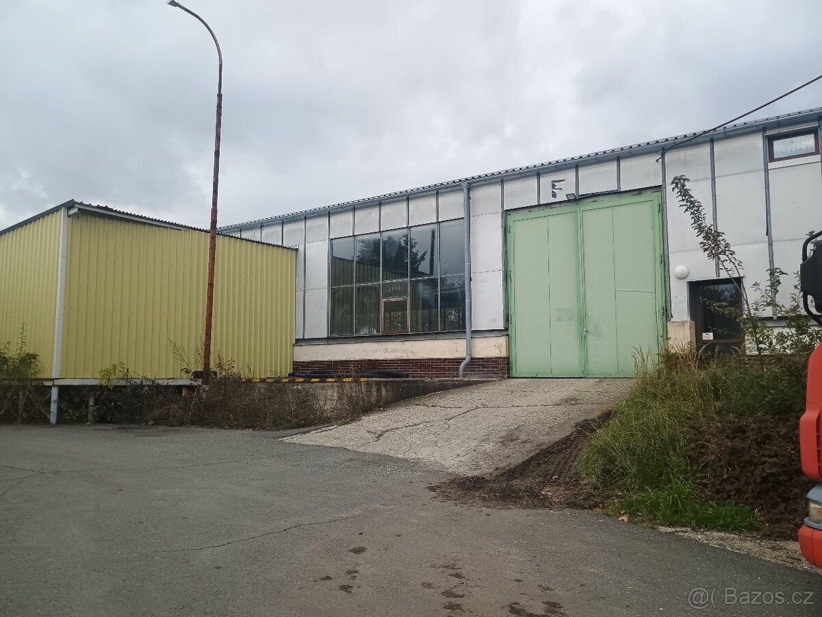 Sklady, Slušovice, 763 15, 1 187 m²